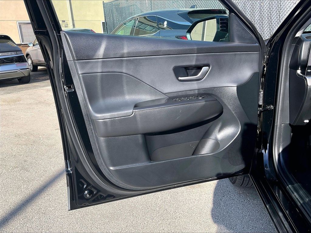 2026 Hyundai Kona — photo 9