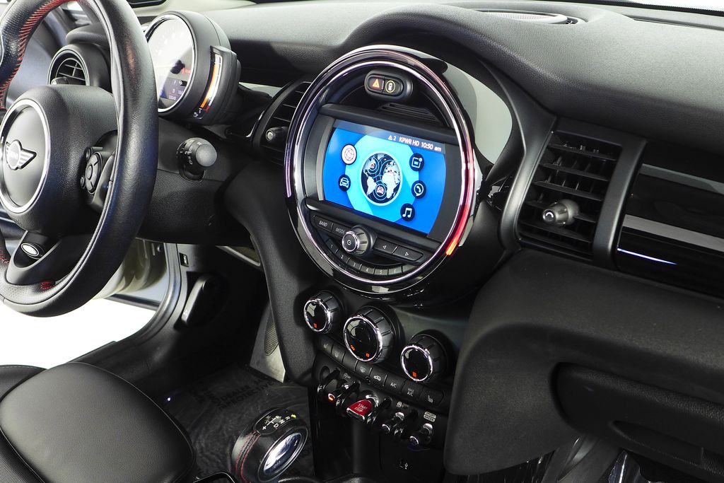 Thumbnail: 2019 MINI Cooper - 15