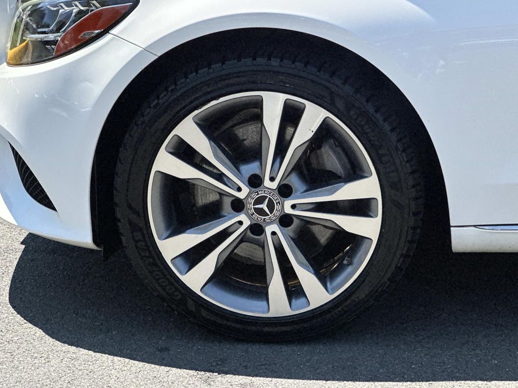 Thumbnail: 2019 Mercedes-Benz C-Class - 9