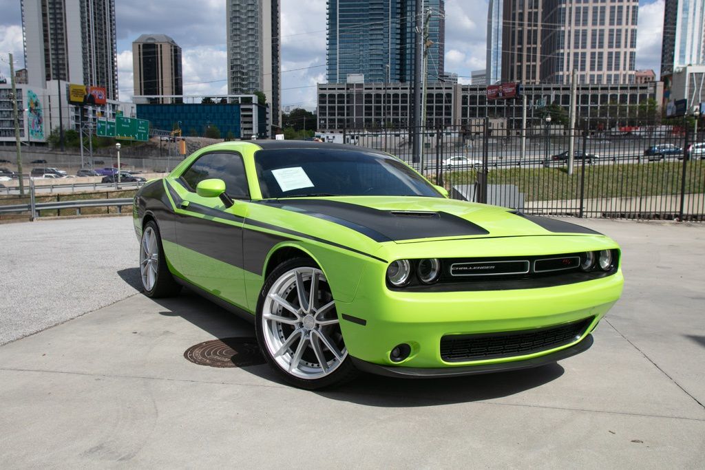 Green (Sublime Pearl Coat) 2015 Dodge Challenger R/T Plus RWD Coupe Rear-Wheel Drive 8-Speed Automatic