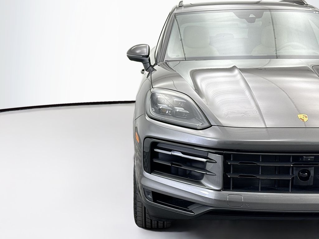 Thumbnail: 2026 Porsche Cayenne - 12