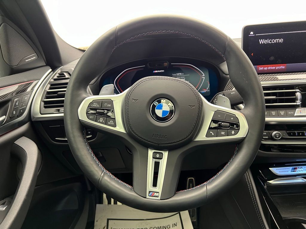 Thumbnail: 2024 BMW X4 - 17