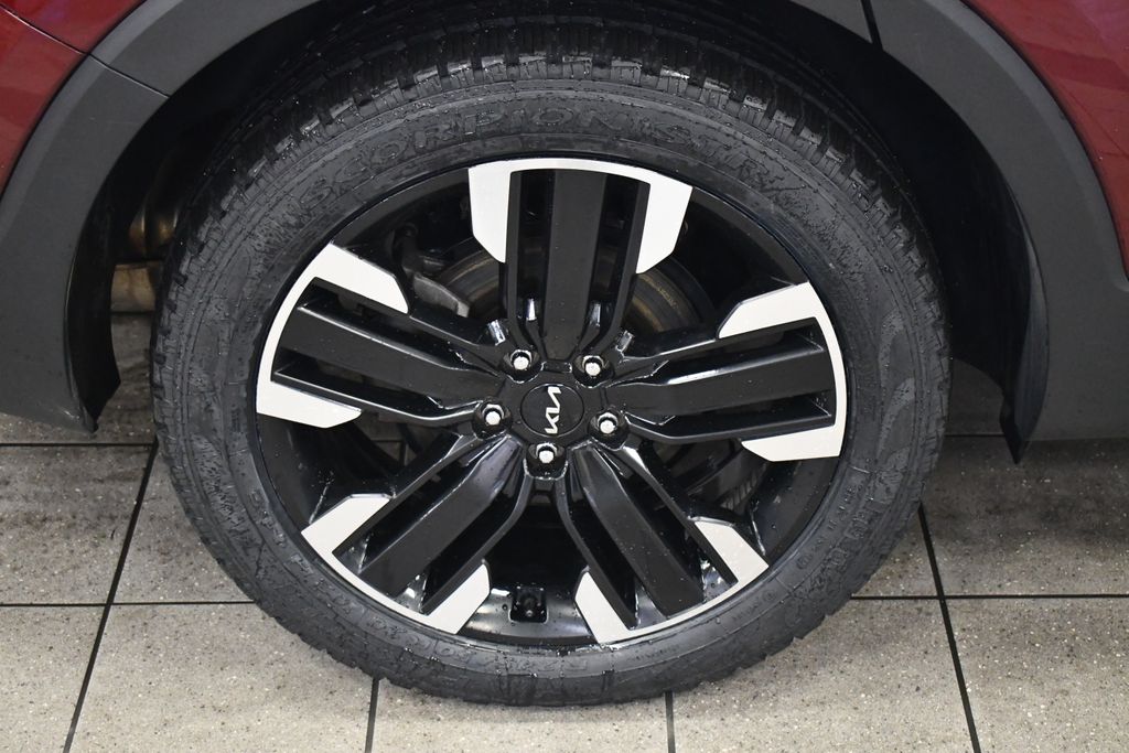 Thumbnail: 2023 Kia Telluride - 12