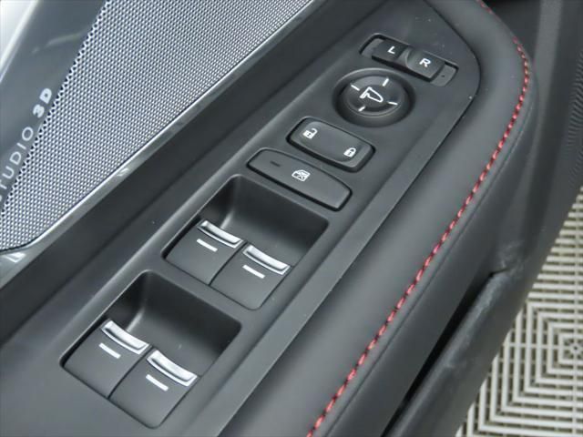 Thumbnail: 2026 Acura RDX - 25