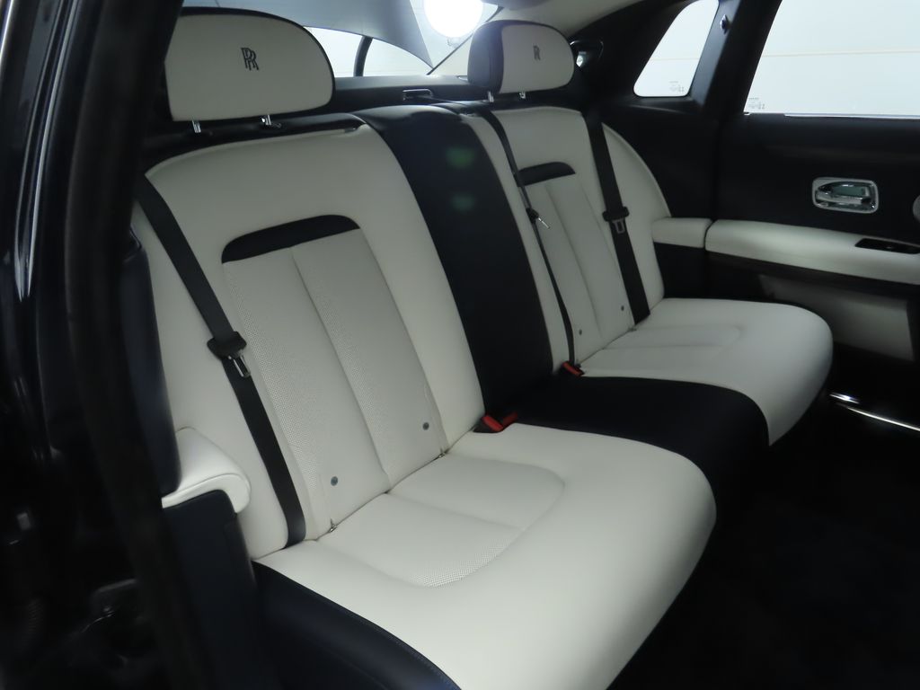 Thumbnail: 2026 Rolls-Royce Ghost - 23