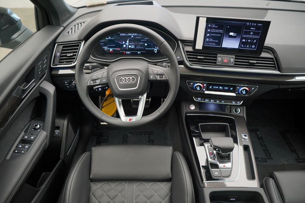 2024 Audi SQ5  14