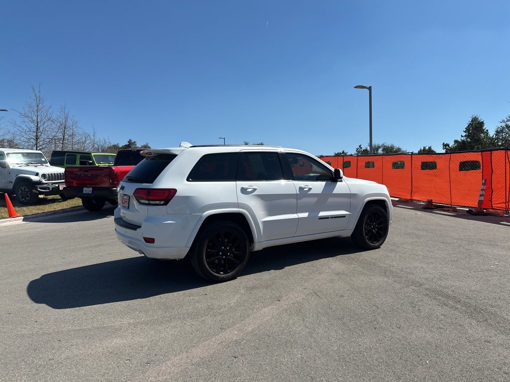 Used Car 2019 Jeep Grand Cherokee  Altitude For Sale Under $20,000 In Austin, Texas