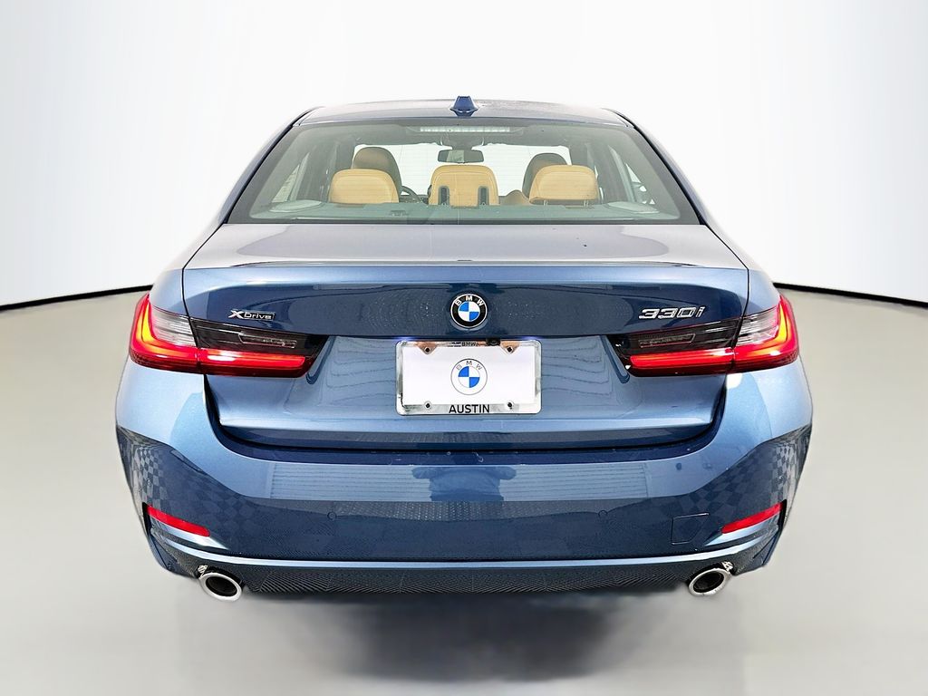 Thumbnail: 2026 BMW 3 Series - 6