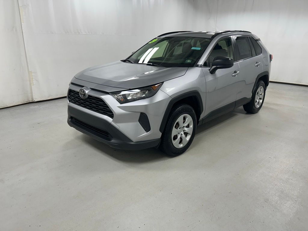 Used 2019 Toyota RAV4 LE with VIN JTMF1RFV2KD043474 for sale in New Castle, PA
