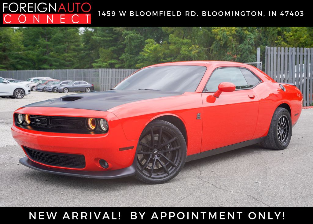 Go Mango! 2020 Dodge Challenger Coupe Rear-Wheel Drive 8-Speed Automatic