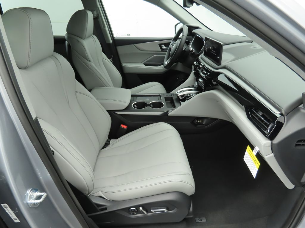 Thumbnail: 2025 Acura MDX - 21