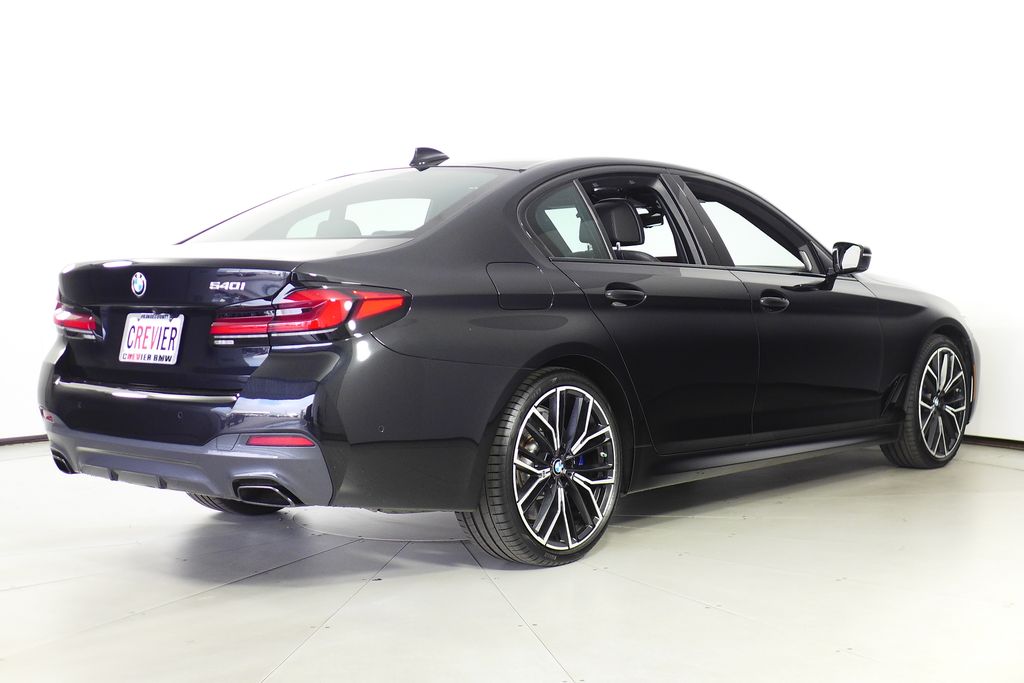 Thumbnail: 2022 BMW 5 Series - 7