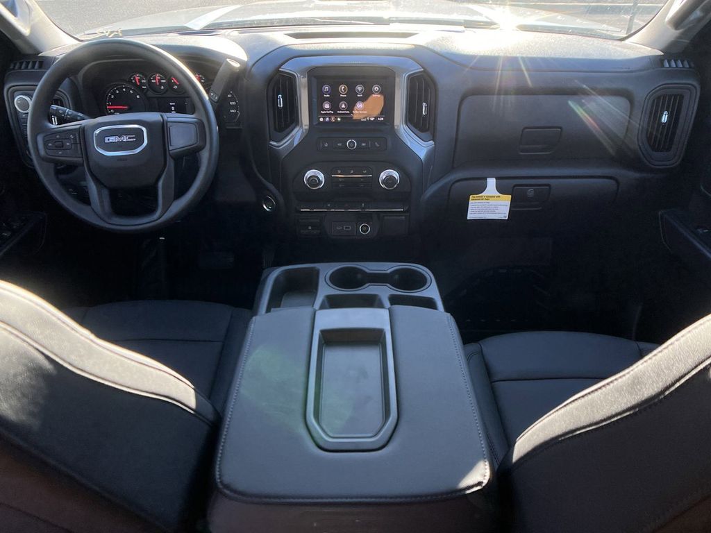 new 2025 GMC Sierra 3500HD car, priced at $55,218