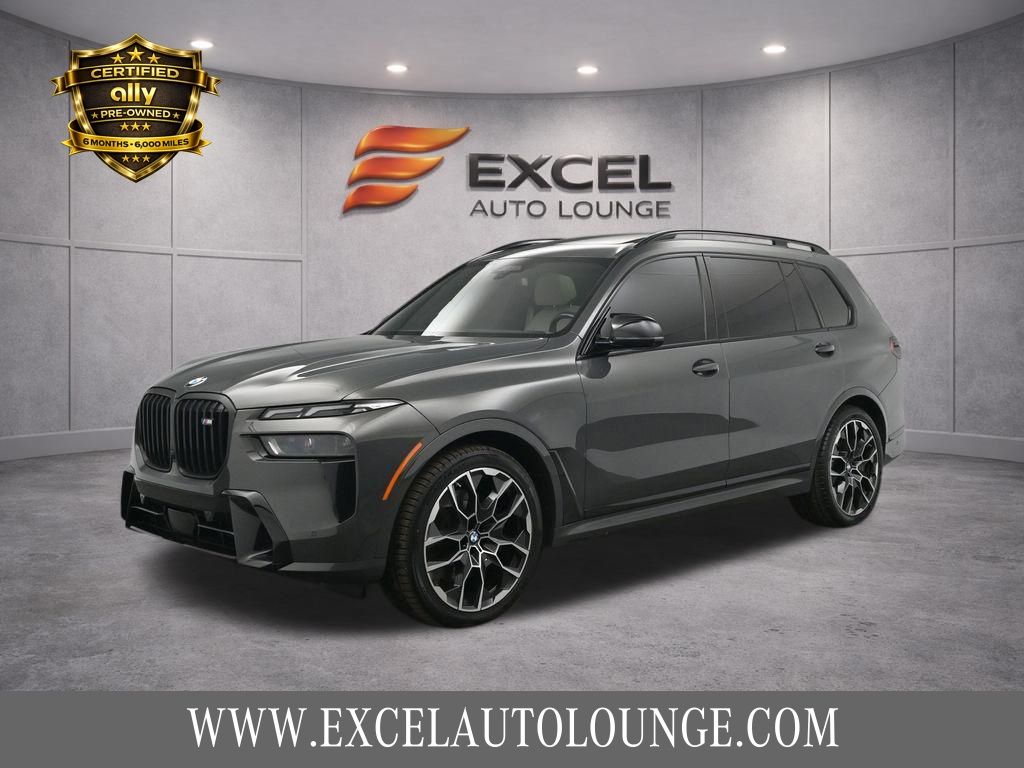 2023 BMW X7 M60i AWD
