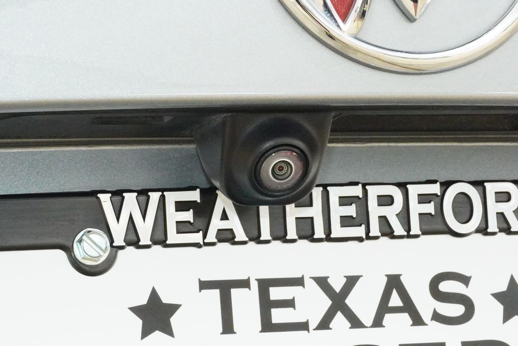 Used Car 2023 Buick Envision  Preferred For Sale Under $30,000 In Weatherford, Texas