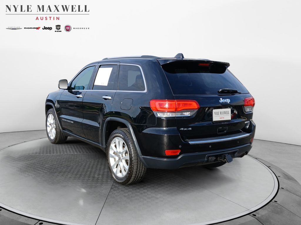 Used Car 2017 Jeep Grand Cherokee  Limited For Sale Under $20,000 In Austin, Texas
