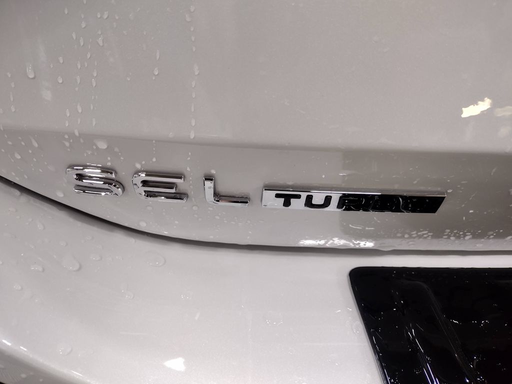 2026 Volkswagen Tiguan 2.0T SEL R-Line Turbo