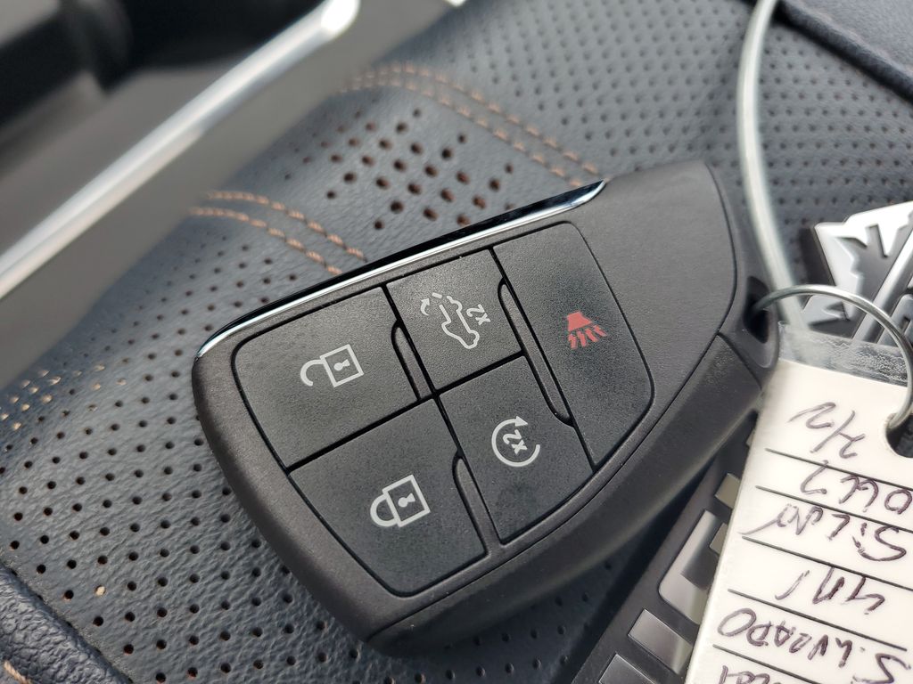 Used 2024 Gray Chevrolet High Country image 24