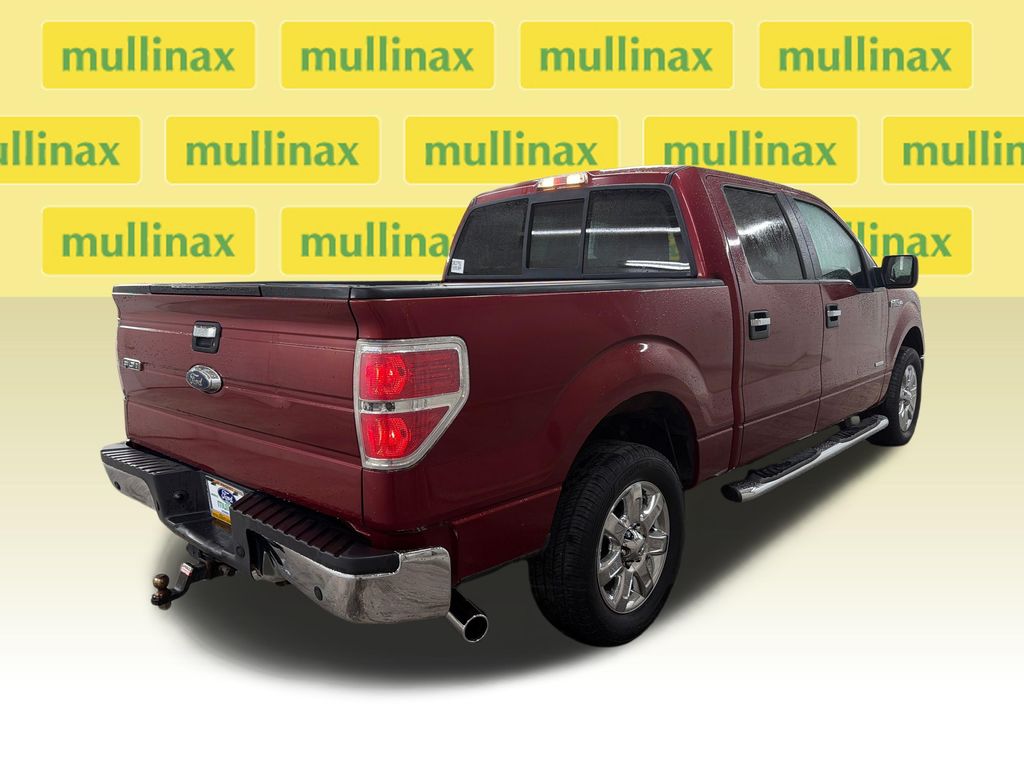 Used 2013 Red Ford XLT image 3