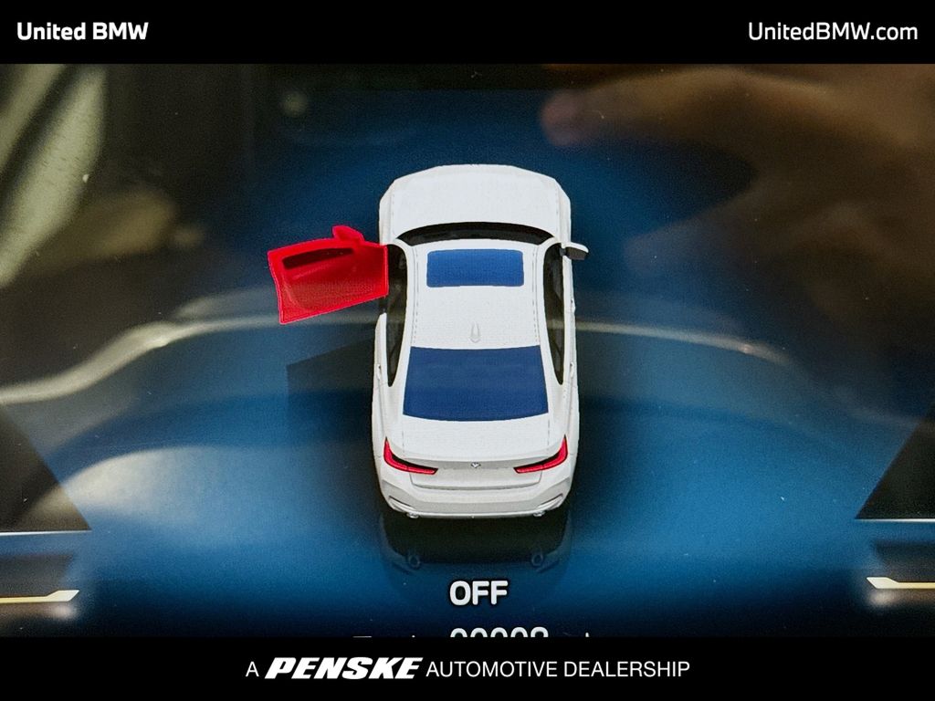 Thumbnail: 2026 BMW 3 Series - 7