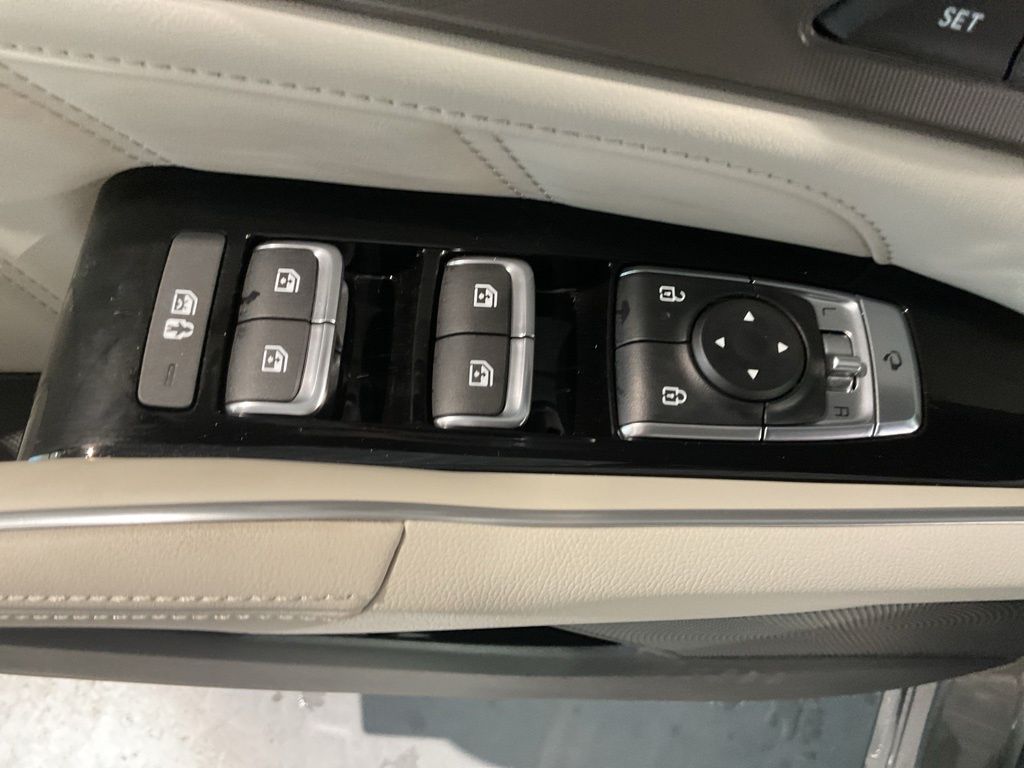 New 2026 Beige Kia SX Prestige image 10