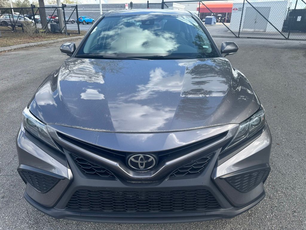 2023 Toyota Camry SE 8