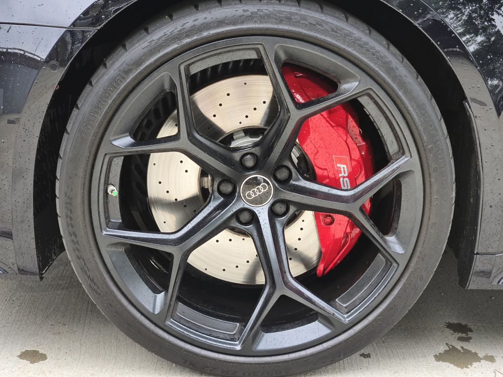 used 2025 Audi RS 6 Avant performance car, priced at $130,863