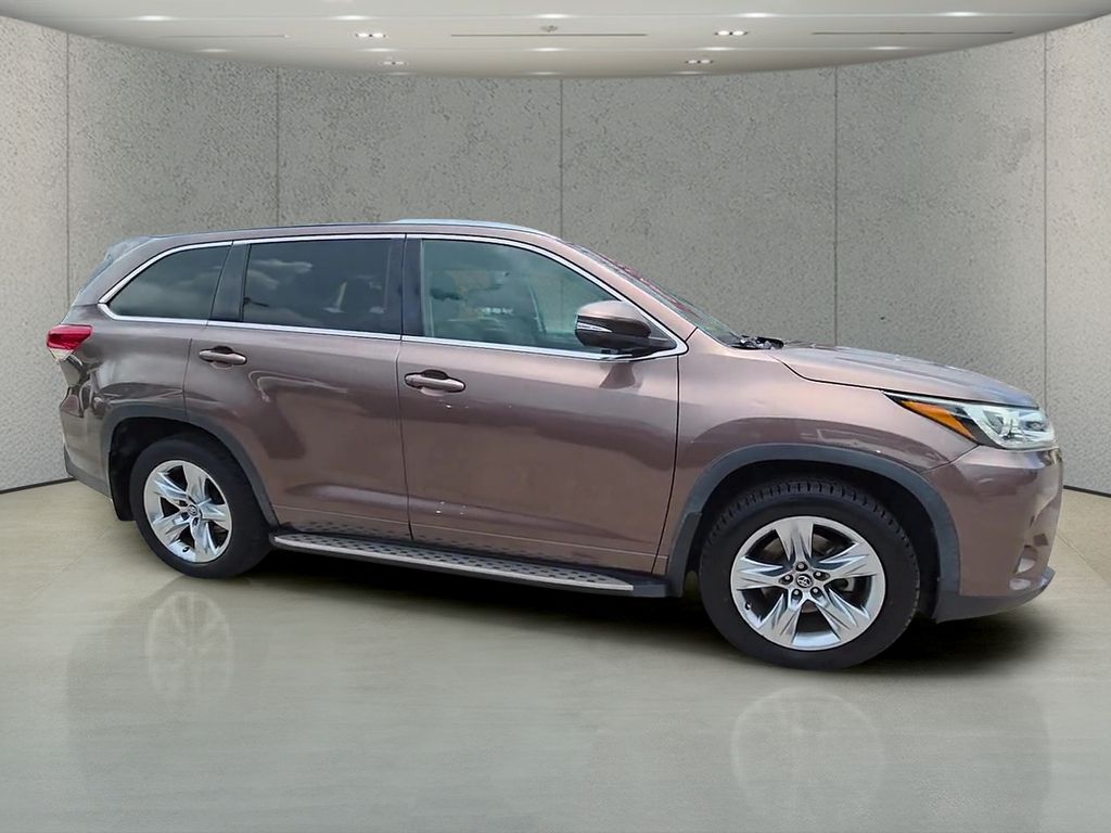 Used 2019 Toyota Highlander SUV