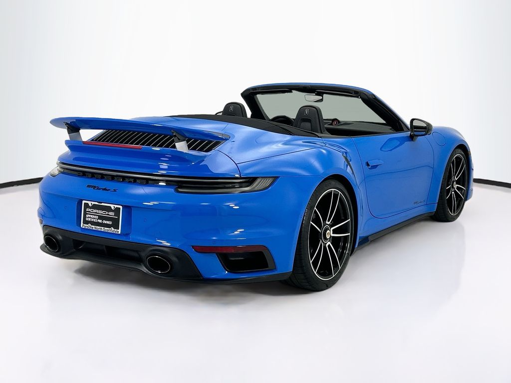 Thumbnail: 2022 Porsche 911 - 7