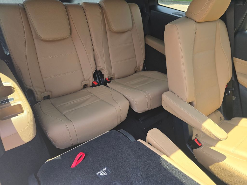 New 2026 Gray Mercedes-Benz GLS 450 image 21