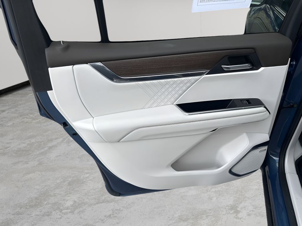 Used Car 2024 Gmc Acadia  Denali For Sale Under $50,000 In Austin, Texas