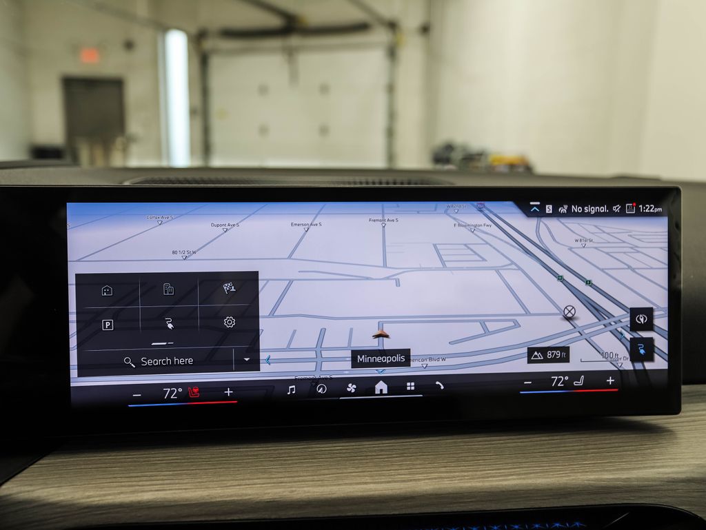 Thumbnail: 2025 BMW i4 - 16