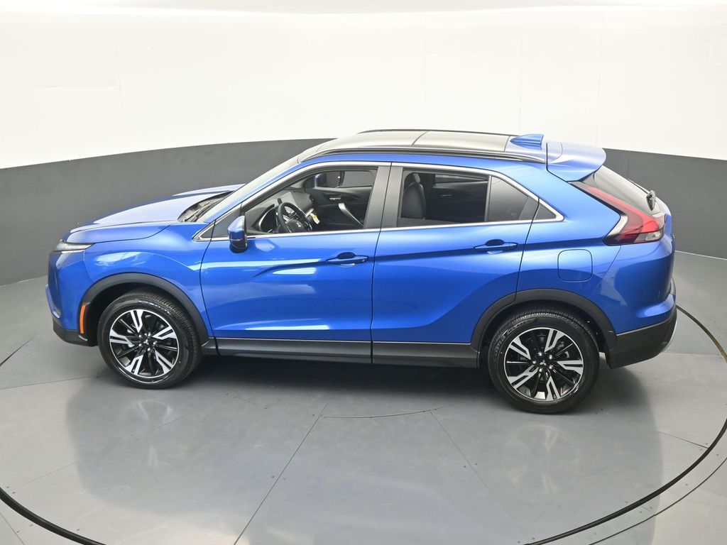 New 2026 Blue Metallic Mitsubishi SE image 52