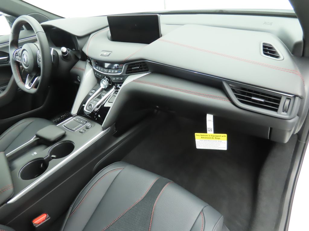 Thumbnail: 2025 Acura TLX - 18