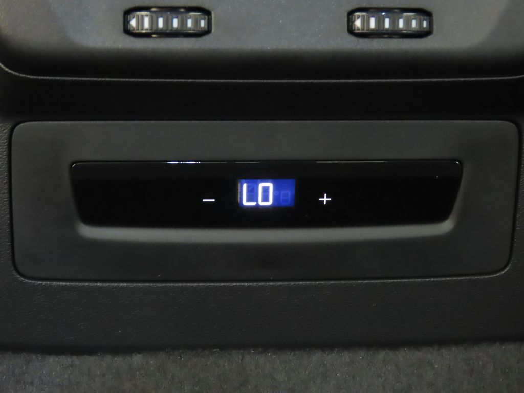 Thumbnail: 2025 Audi S5 - 24