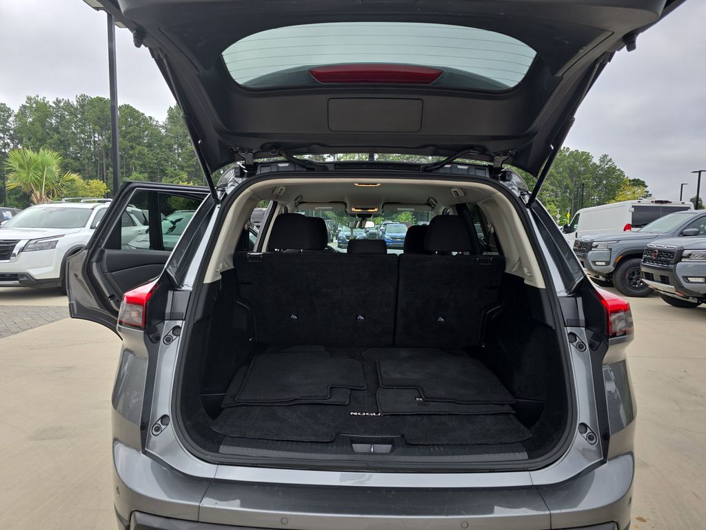 2024 Gun Metallic Nissan Rogue S FWD SUV