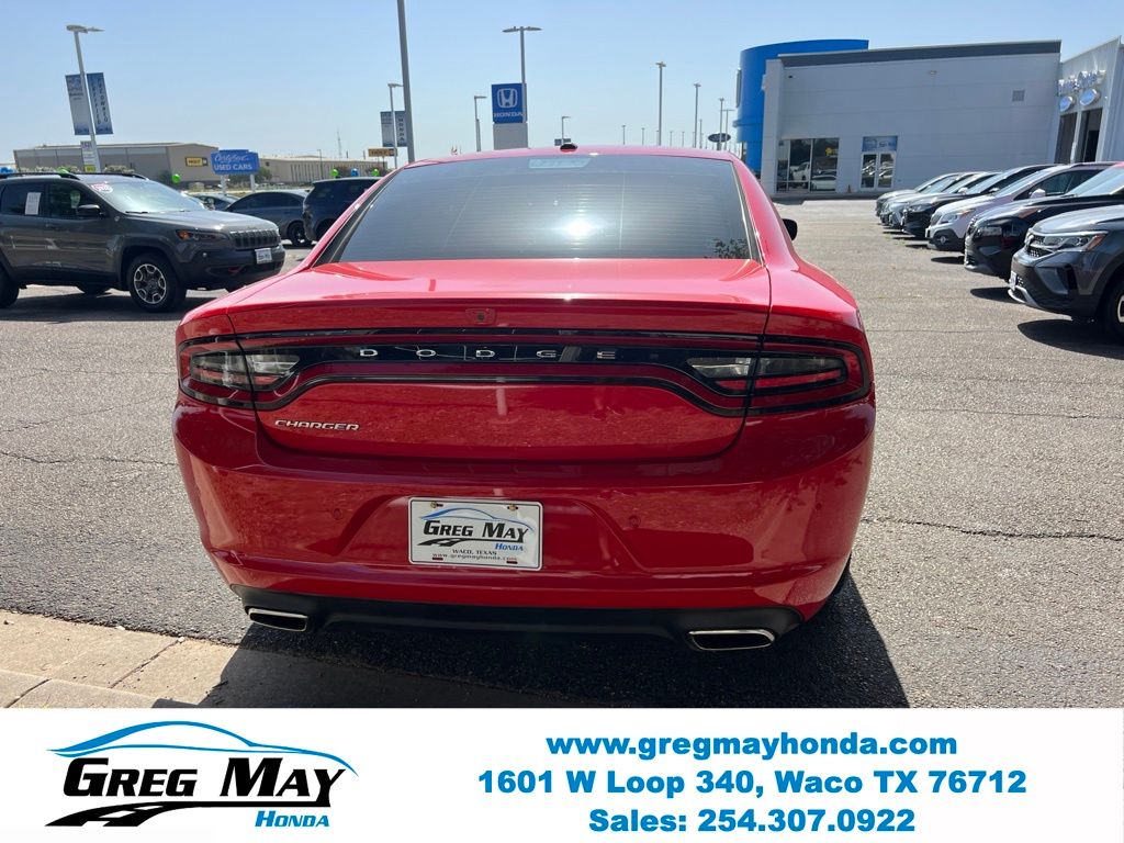 2022 Dodge Charger SXT - 6