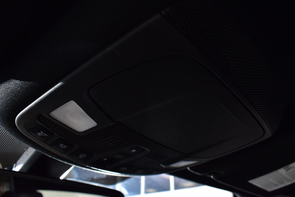 Thumbnail: 2019 Lincoln MKC - 24