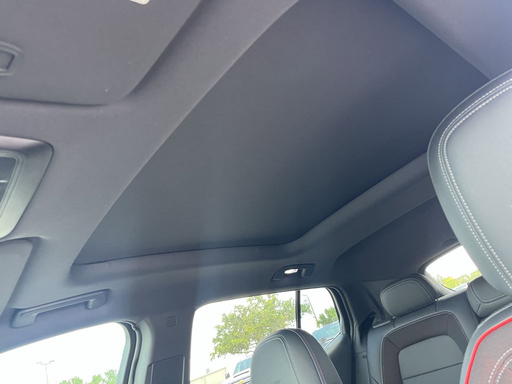 new 2025 Chevrolet Equinox EV car, priced at $41,695