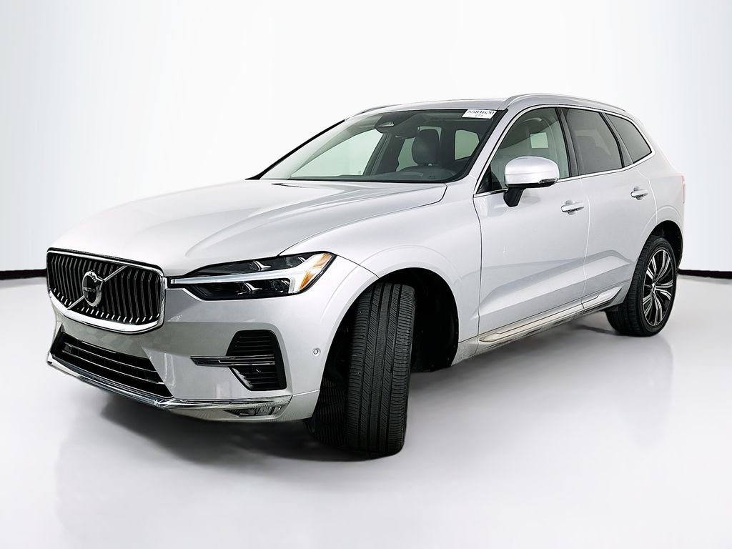 2023 Volvo XC60 B5 Plus Bright Theme