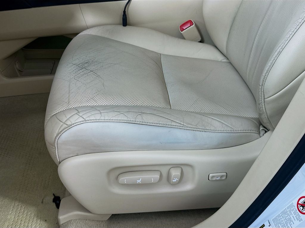 Thumbnail: 2012 Lexus RX - 19