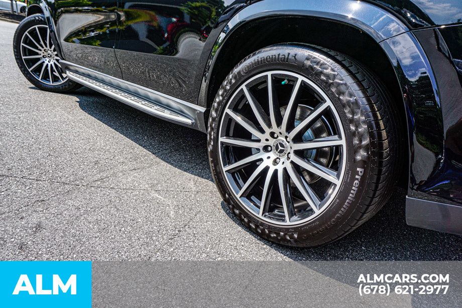 Used 2024 Black Mercedes-Benz GLS 580 image 15