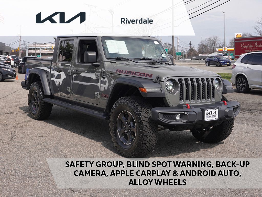 Sting-Gray Clearcoat 2021 Jeep Gladiator Rubicon Crew Cab 4WD Pickup Truck Four-Wheel Drive 6-Speed Manual