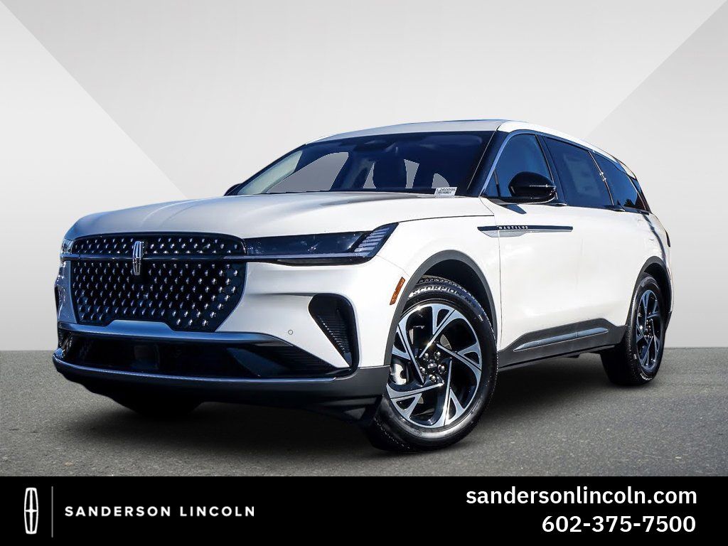 White Platinum Clearcoat Metallic 2026 Lincoln Nautilus SUV / Crossover All-Wheel Drive 8-Speed Automatic