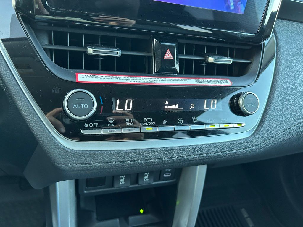 Thumbnail: 2024 Toyota Corolla Cross - 26