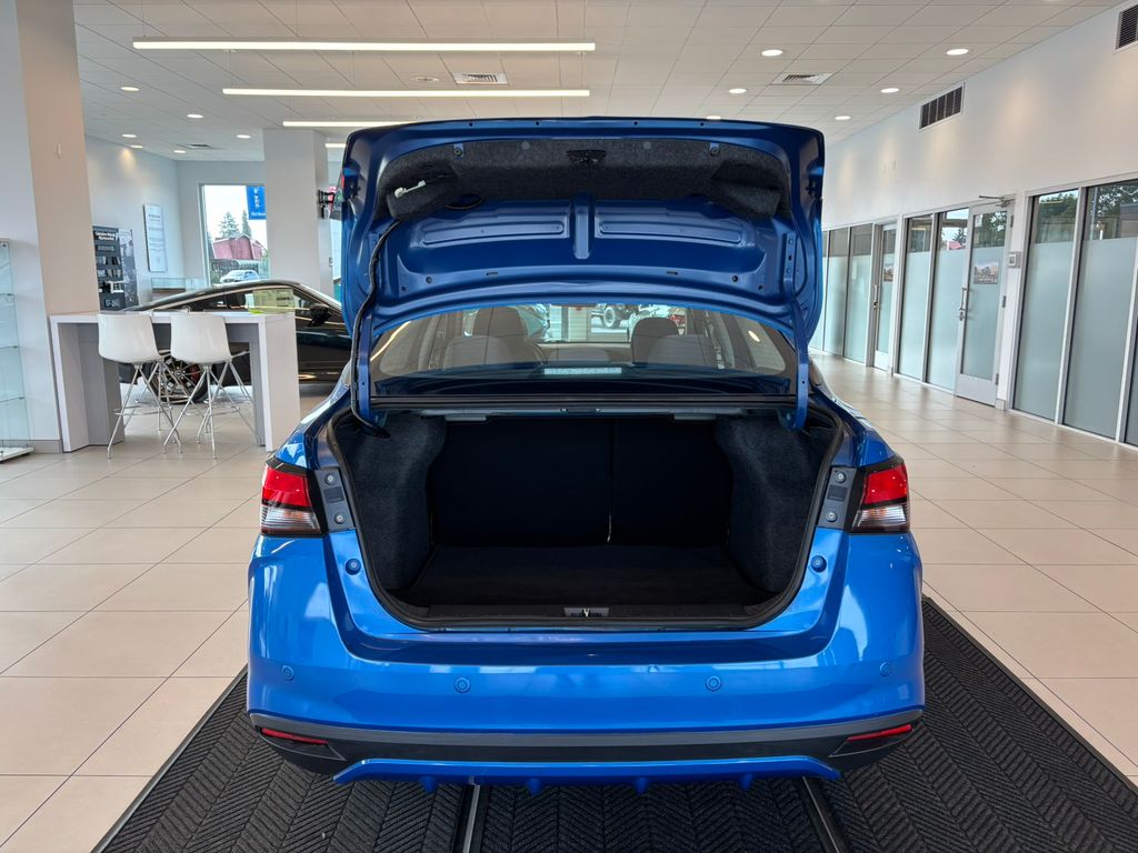 2020 Nissan Versa 1.6 SV