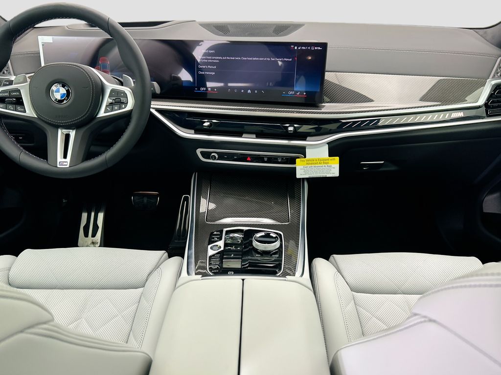 Thumbnail: 2026 BMW X5 - 13