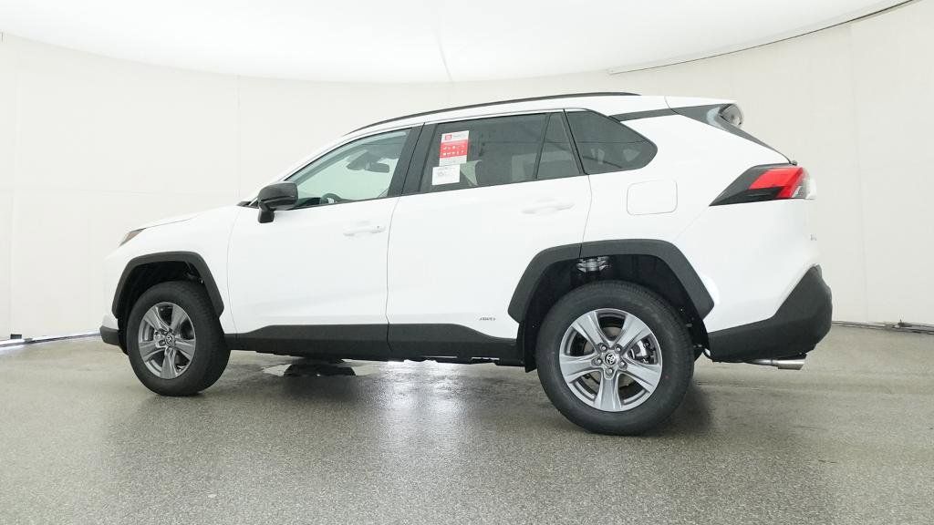 Thumbnail: 2025 Toyota RAV4 - 25