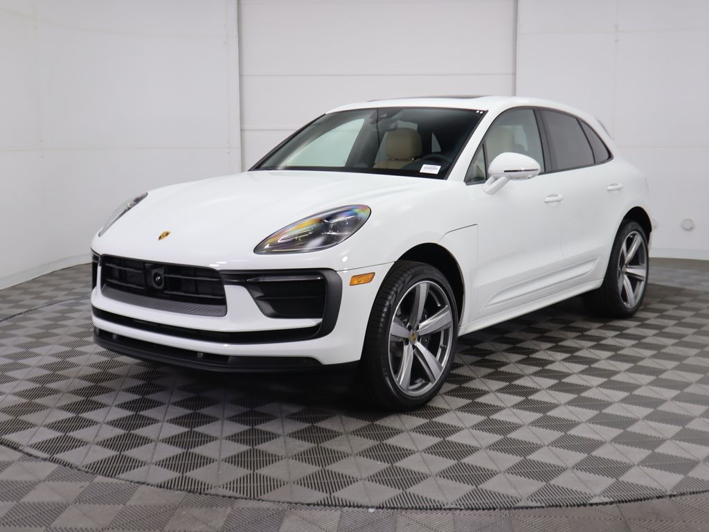 2024 Porsche Macan  -
                Phoenix, AZ