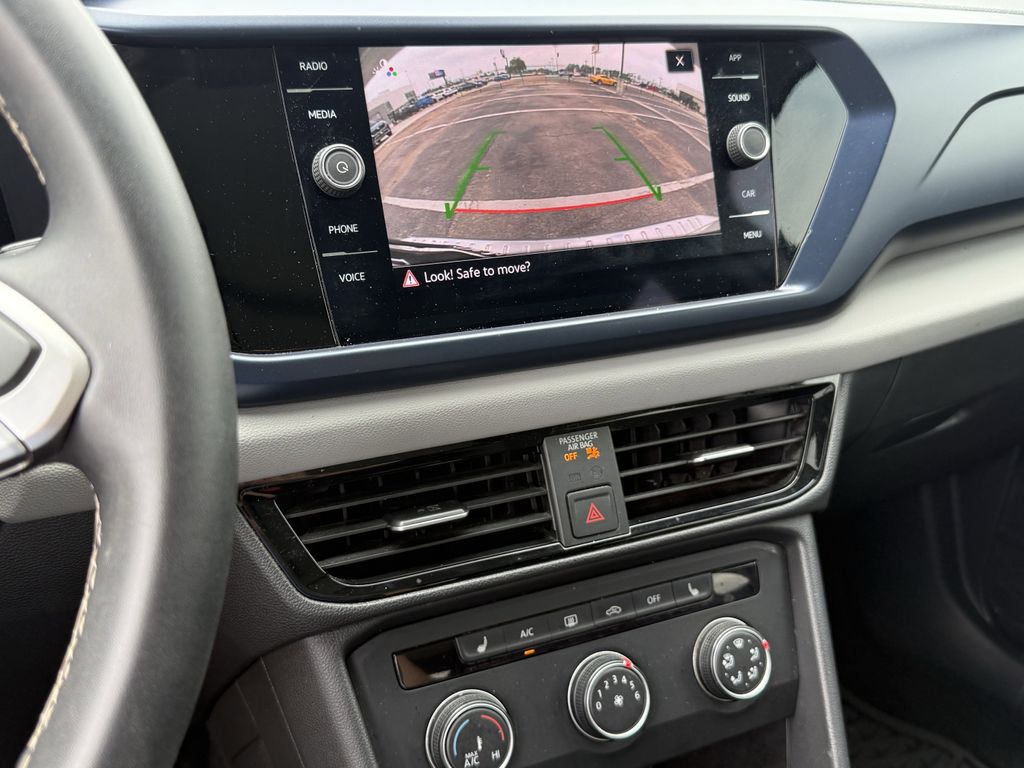 2022 Volkswagen Taos 1.5T SE  at DeMontrond Auto Country